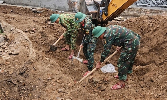 Phát hiện 2 hài cốt liệt sỹ tại khu di tích gần Thành cổ Quảng Trị